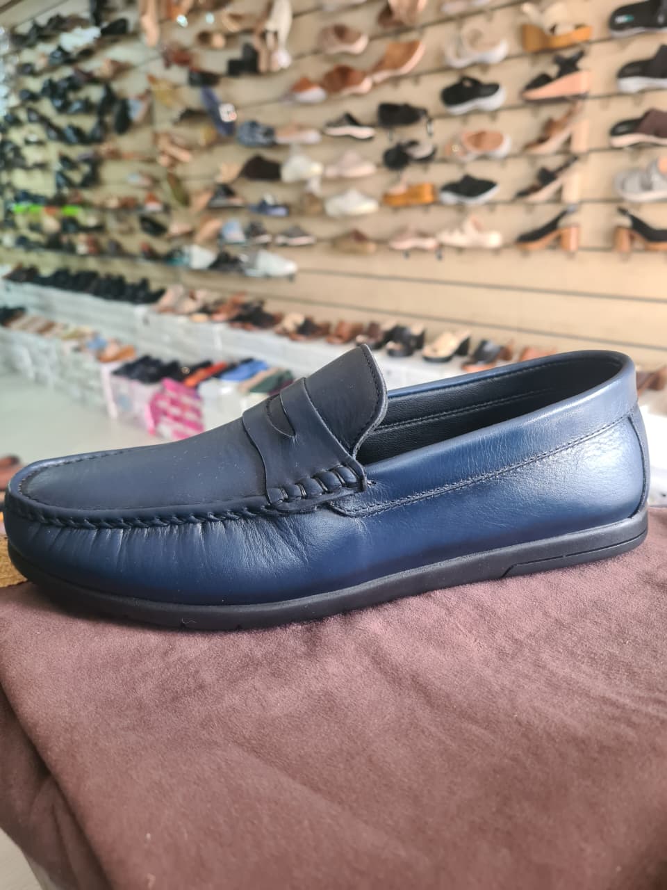 Classic Men's Leather Penny Loafers