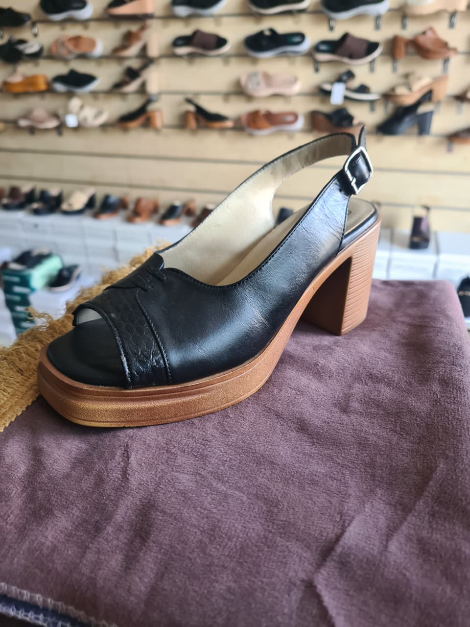 Women's Peep-Toe Platform Block Heel Slingback Sandals