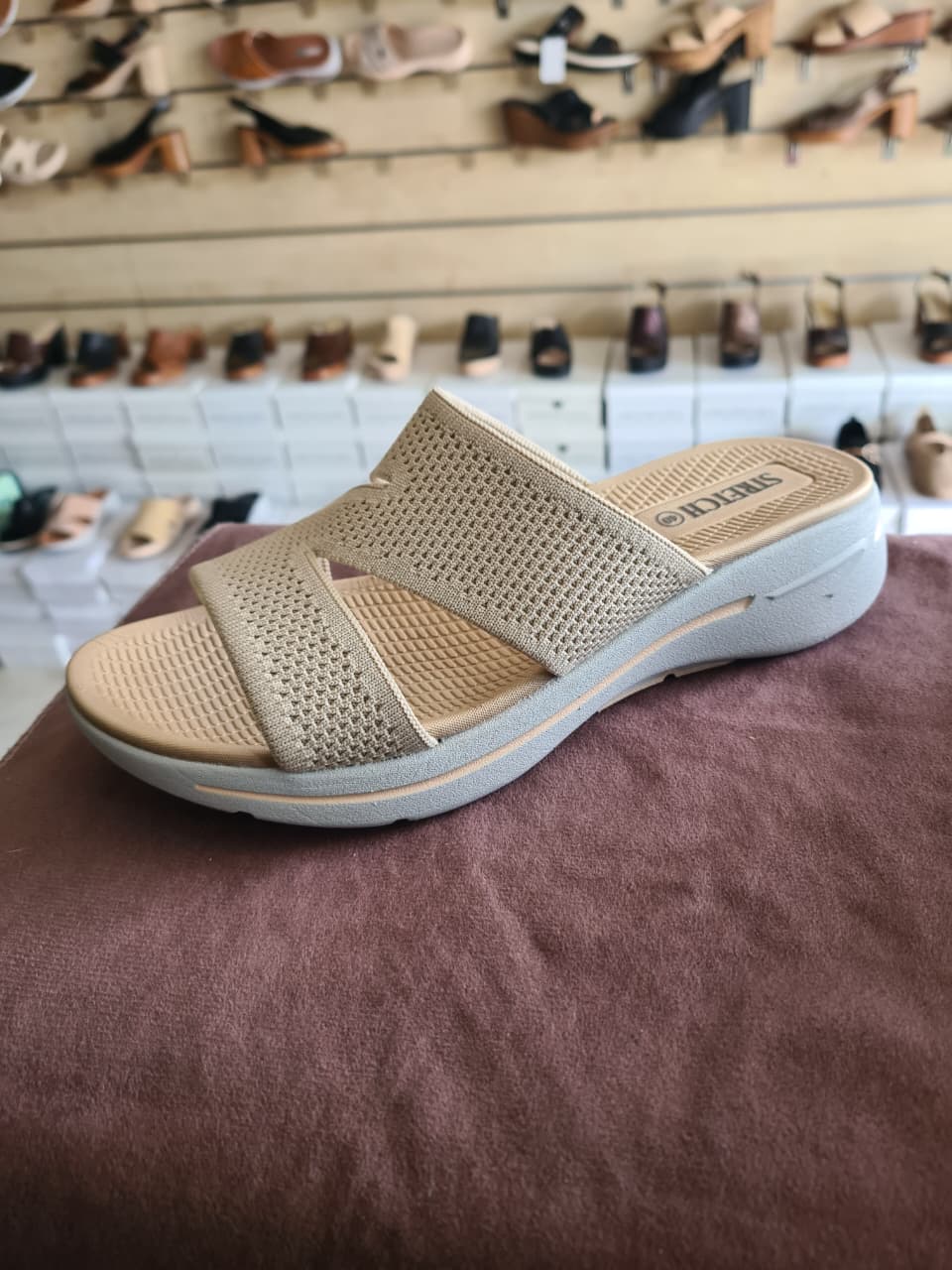 Women’s Comfort Platform Sandals