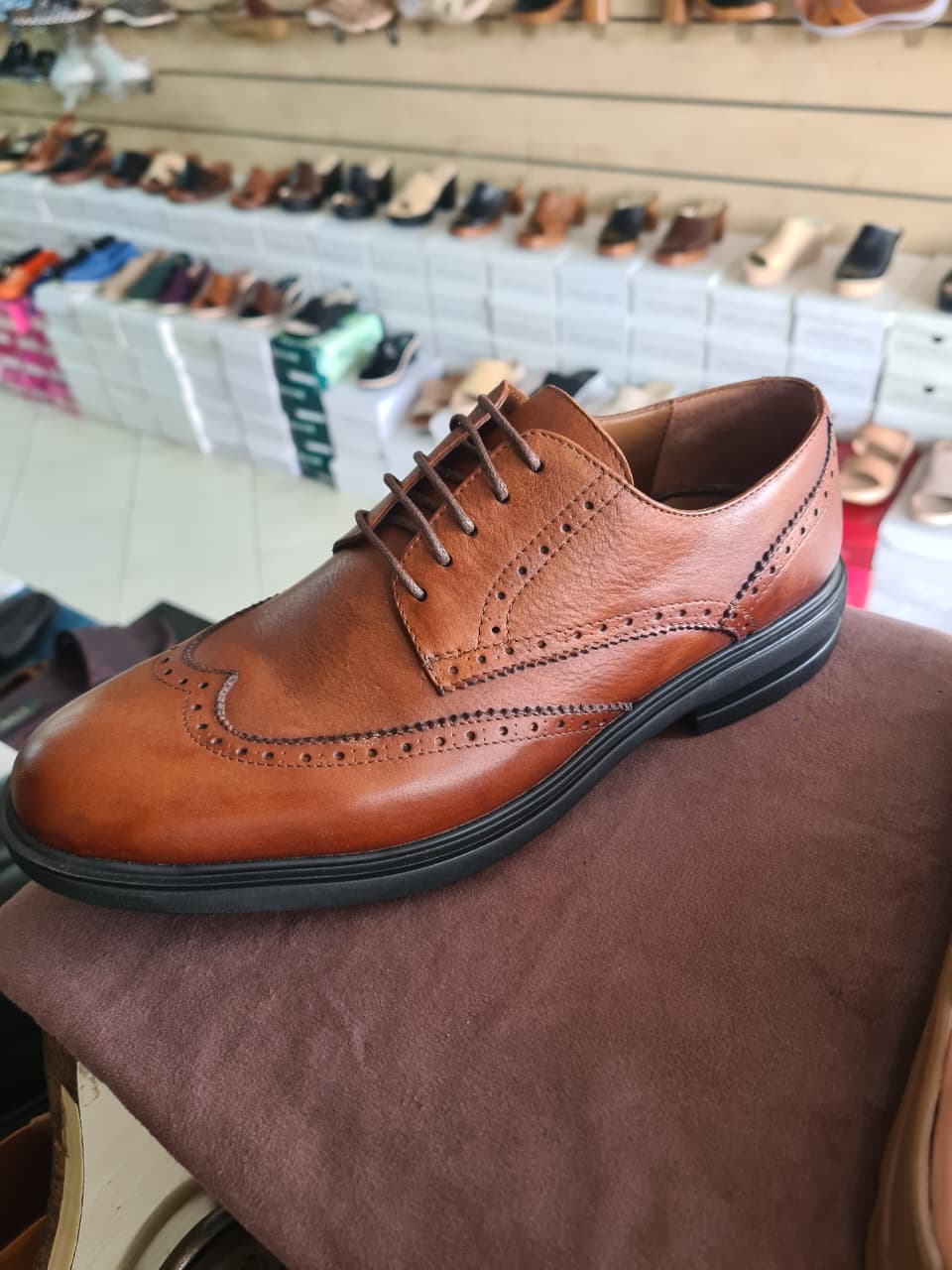 Men’s Classic Black Brogue Dress Shoes