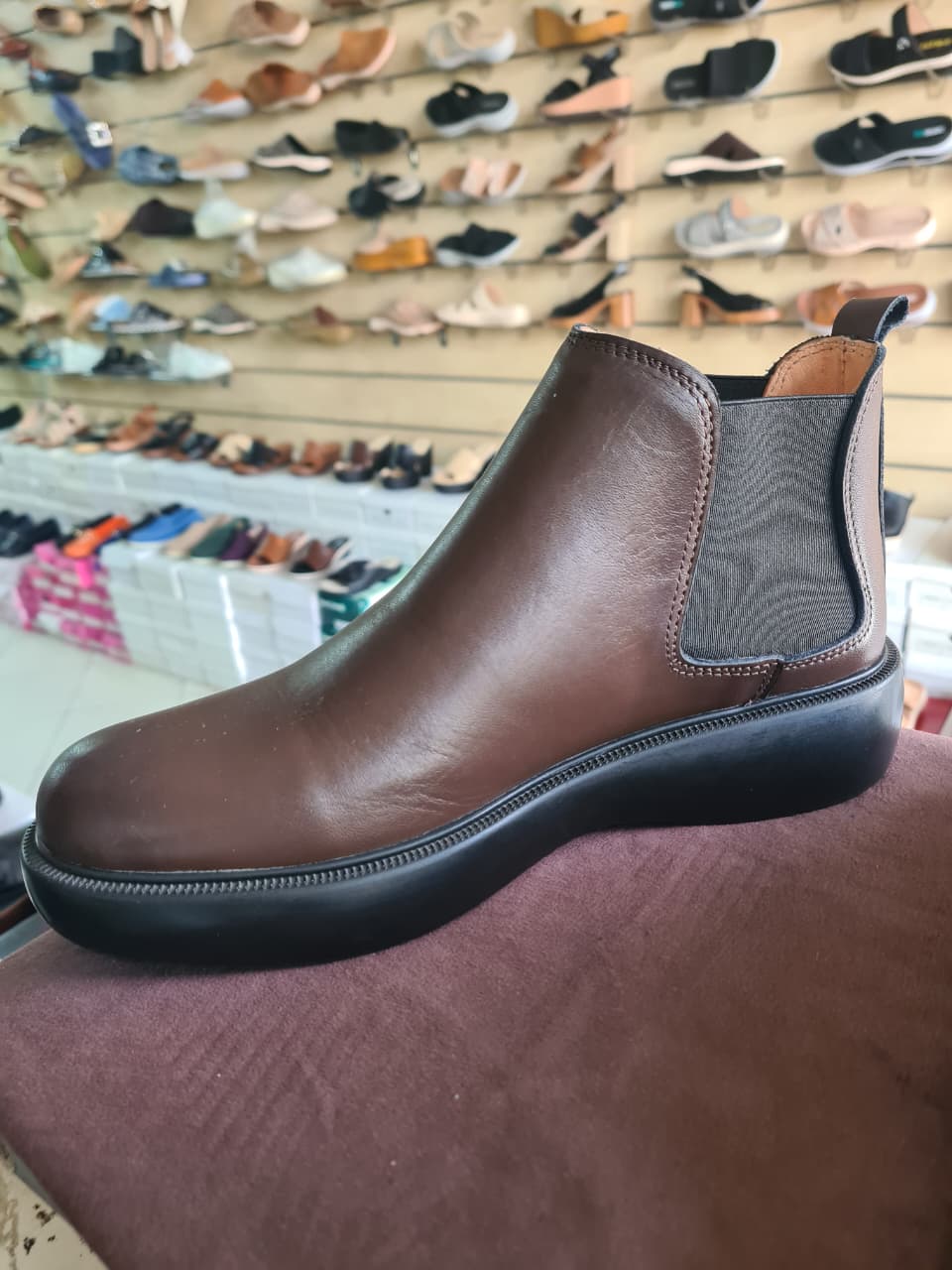 Men's Leather Chelsea Ankle Boot – Brown